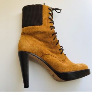 womens nike boots with heel